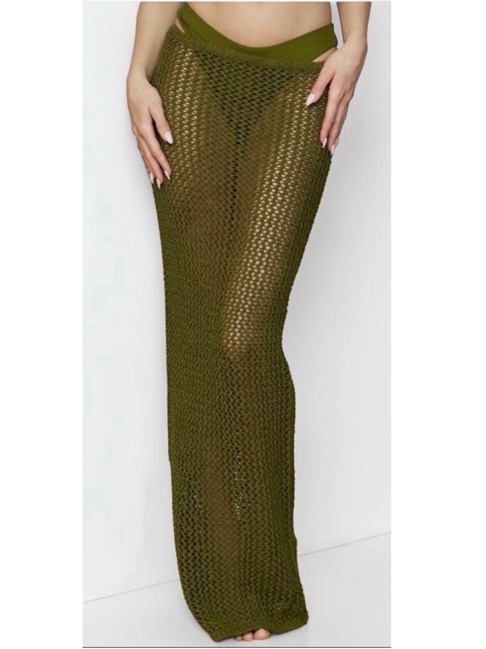 NWT MONDAY SWIMWEAR Fontelina Skirt Olive Crochet Size S Beach Resort Cover-up